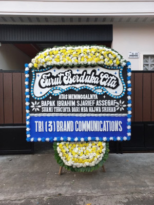 Papan Bunga Duka di Tarisi